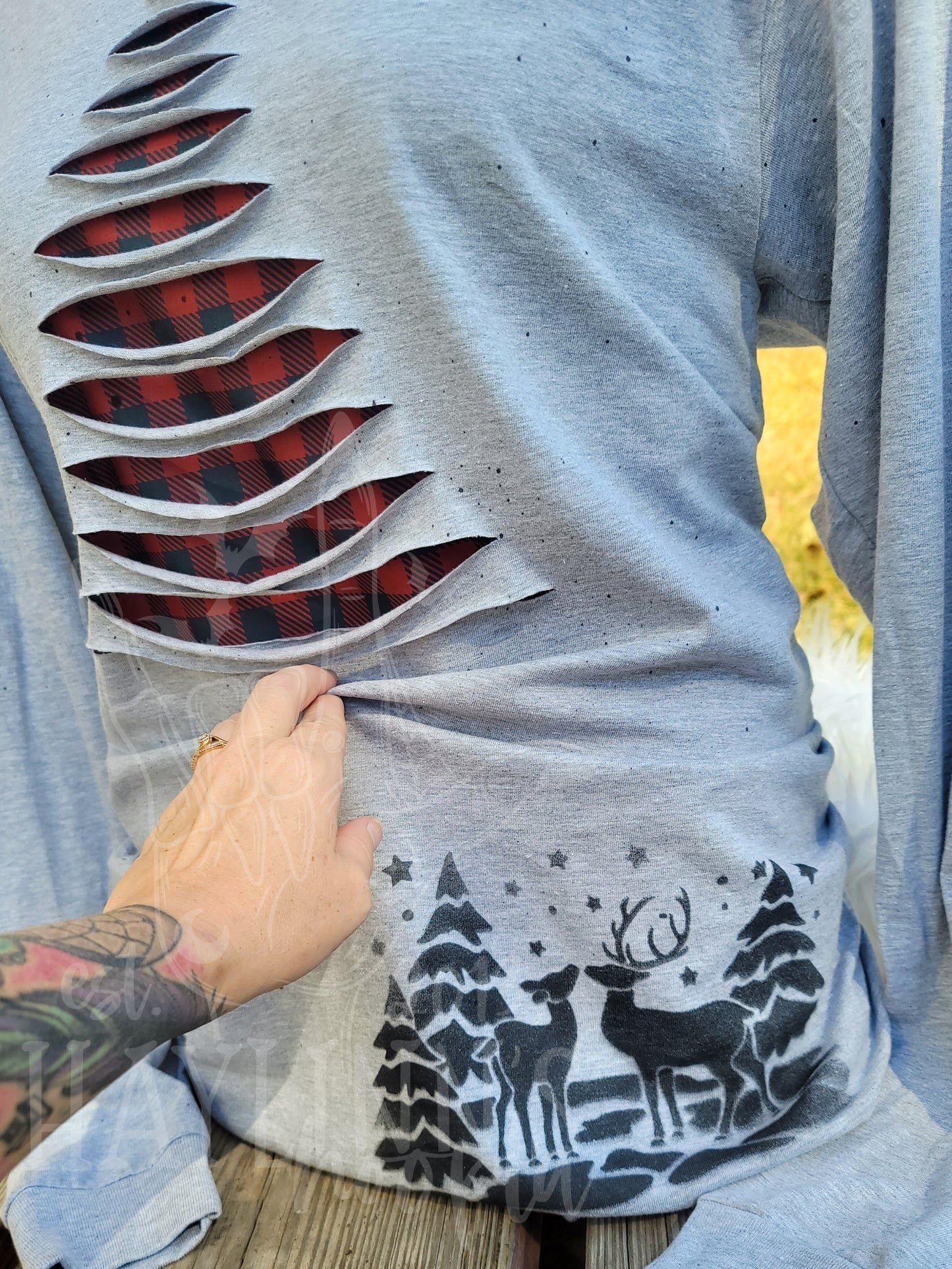 Buffalo Plaid CHRISTMAS TREE Ripped Tee
