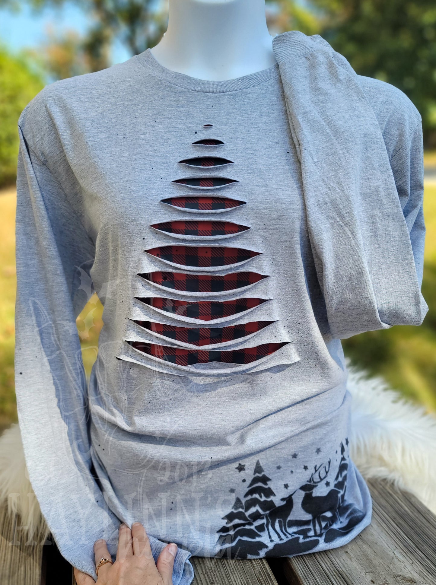 Buffalo Plaid CHRISTMAS TREE Ripped Tee