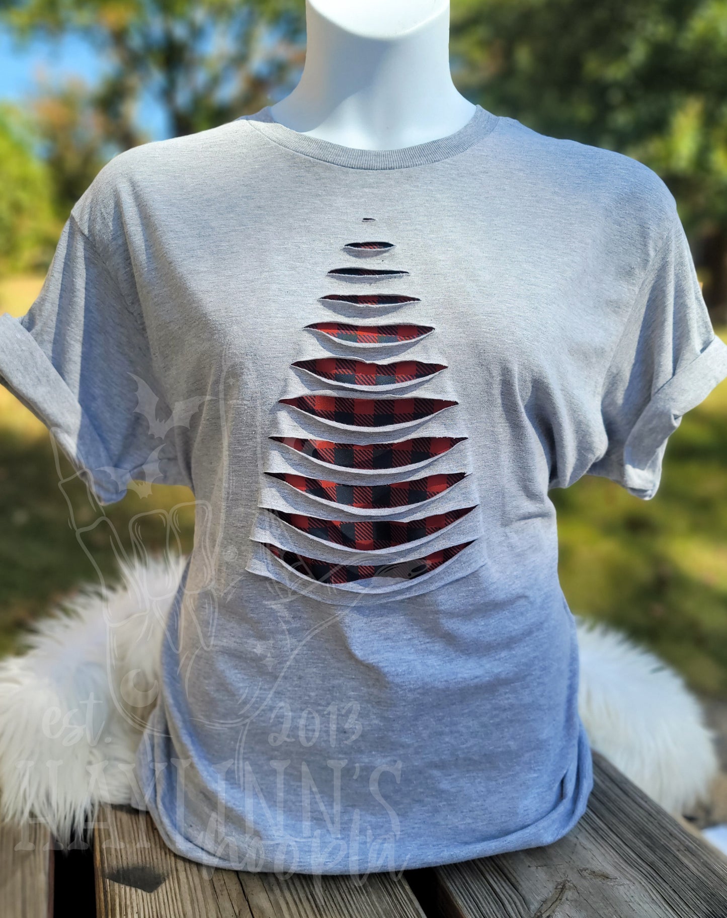 Buffalo Plaid CHRISTMAS TREE Ripped Tee
