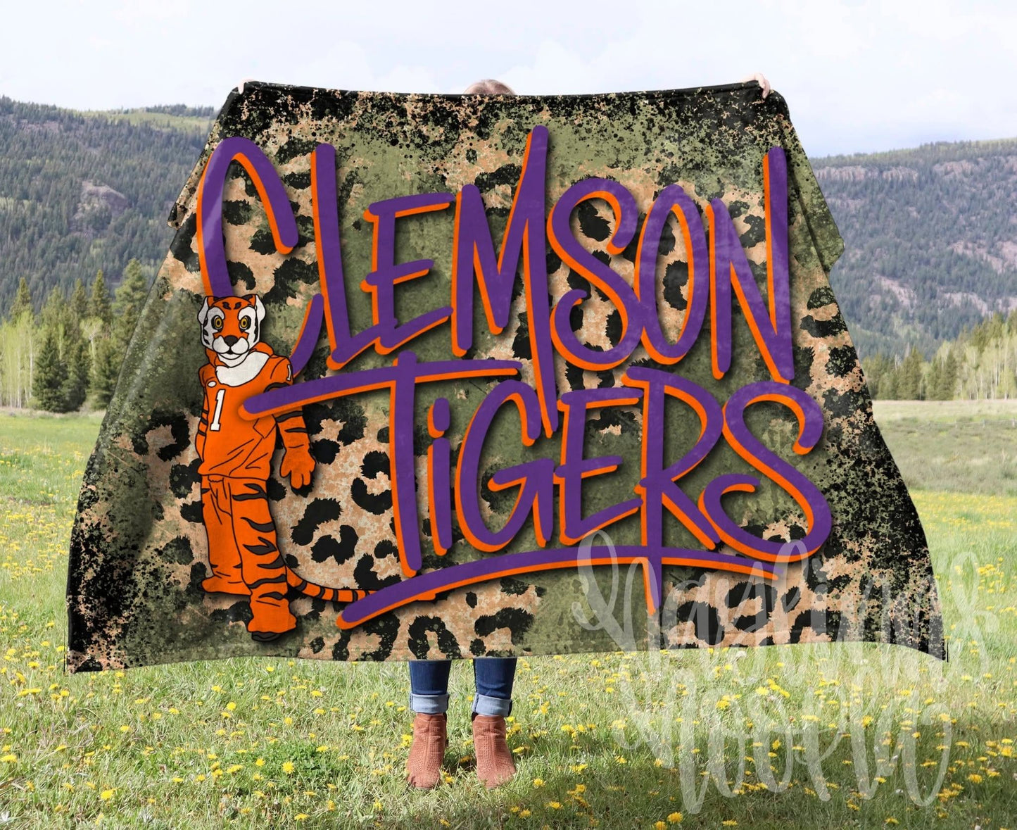 Hometown Headliner Blankets [closing Sept 14th]