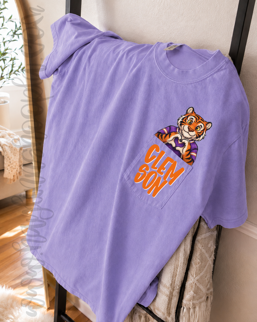 Pocket Peekers CUSTOM APPAREL
