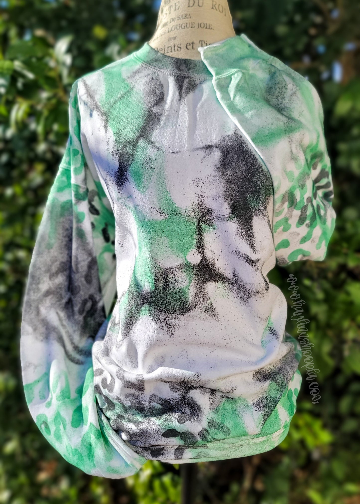 Blank AIRBRUSHED Apparel