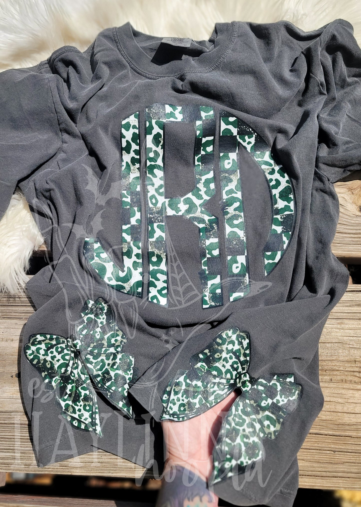 Doodle Monogram [WITH MATCHING SIDE BOWS] Apparel